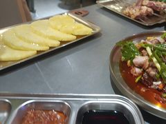 -围炉肉舍丹东海鲜烤肉·烤活鳗(步行街店)