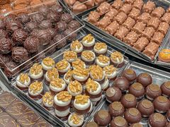 -Laderach 莱德拉(上海环贸iapm店)