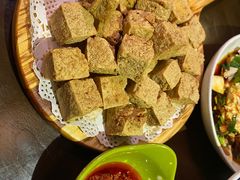 -聚汇三少·龙虾·中餐厅(莫邪路新天地店)
