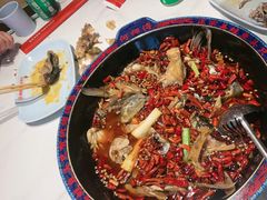 -何师傅美蛙鱼头(汉街店)