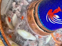 -毛辣果·贵州红酸汤牛肉火锅(西单店)