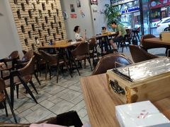 大堂-陈员外正宗夹江烧烤(广福路店)