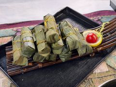 -刘姐啤酒鱼民族演艺餐厅(西街总店)