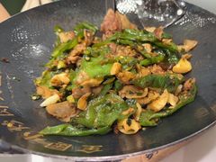 -费大厨辣椒炒肉(高铁吾悦广场店)