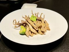 卤味鸭舌-四季民福烤鸭店(外滩外白渡桥店)