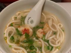 龙虾汤鱼蓉面-夏苑(新加坡丽思卡尔顿美年酒店)