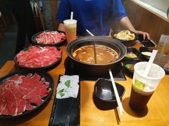 -呷哺呷哺(松北万象汇店)