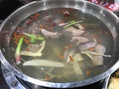 -石岐乳鸽村(桥观坊南四巷店)