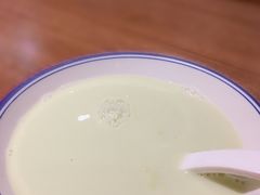 现磨青黄豆豆浆-村外有星光小食铺(解放碑1089店)