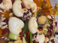 -七欣天香辣蟹火锅(闵行浦江欢乐颂店)