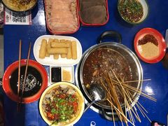-马路边边火锅串串(观前街店)