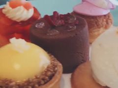 -The Diamond Jubilee Tea Salon at Fortnum & Mason