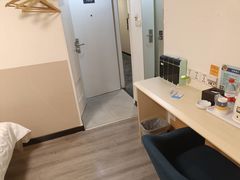 -7天酒店·天津大沽南路下瓦房地铁站店