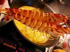 -鲜入围煮花胶鸡海鲜火锅