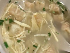 鲜肉小馄饨-东泰祥生煎馆(重庆北路店)