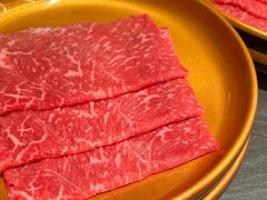 -牛YO寿喜烧·铁板烧和牛火锅自助(市府恒隆店)