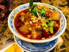 -沪小二炭火蛙锅(淮海中路美食不夜城店)