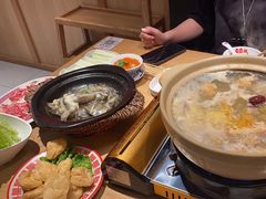 -邹开喜·炭炉鸡煲·海鲜火锅(虹口足球场店)