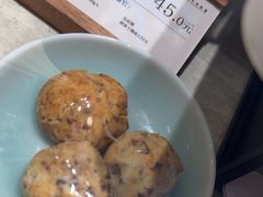 -阮大兴糕团(滨江宝龙店)