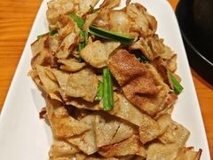 -莲餐厅·湖北菜·潜江小龙虾店(愚园路店)