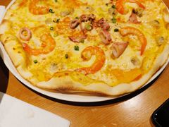-JINNS锦时 steak&pizza(浸信会礼拜堂旧址店)