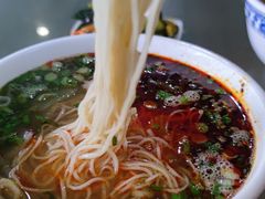 -吾穆勒蓬灰牛肉面·清真(北滨河中路店)