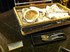 鹅肝酱-广州花园酒店-凌璇阁360度高空海鲜自助餐CAROUSEL