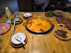 -洱火云南酸菜牛肉火锅(石景山当代商城店)