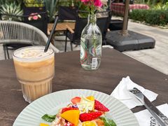 -ommo cafe(半岛城邦店)