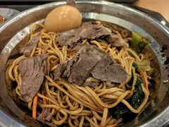 -华中科技大学东三学生食堂