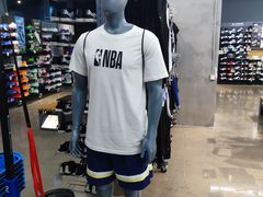 -迪卡侬(大英山店)