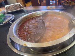 -沸炉重庆老火锅(军事博物馆店)