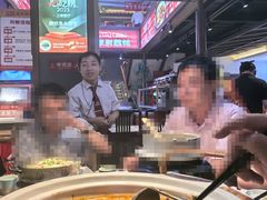 -魏铭鱼头捞饭(晋阳路店)