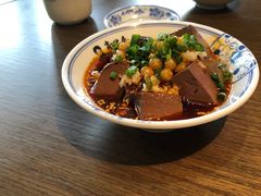 -肖四女乐山跷脚牛肉(南汇大学城生活广场店)