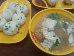 -小杨生煎(金山百联购物中心3楼店)