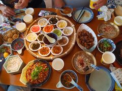 -包整·丝娃娃(一览甲秀楼风景店)