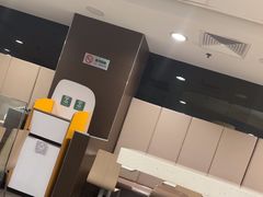-麦当劳(西客站店)