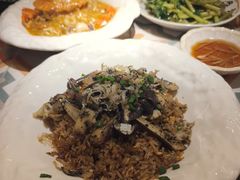 黑松露菌菇炒饭-十面欢腾·海鲜面·台式Bistro(长乐路店)
