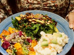 超级色拉三拼-卡朋厨房(289艺术园区店)