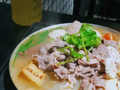 -8锅臭臭锅·正宗台湾小火锅(中心五路店)