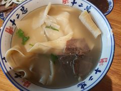 -十二忠手拉面(燎原街店)