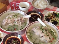 -老方桌烂蹄花川菜馆(九龙坡店)