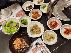 -韩屋韩国料理(天山路店)