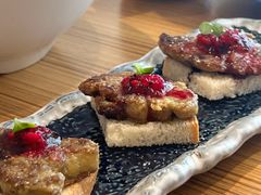 -花和海鲜自助(梅江店)