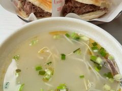 驴肉汤-保府味道金饼驴肉(橄榄郡店)