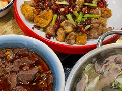 -冯烫烫跷脚牛肉·川菜小馆(武胜西街店)