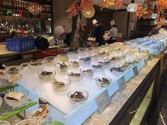 -半岛翡丽海鲜自助餐厅(观风亭店)