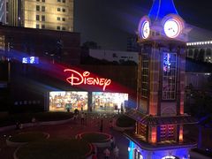 -陆家嘴空中步行连廊