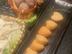 -湊湊火锅·茶憩(打浦桥日月光店)