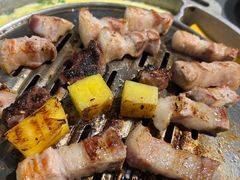 -哈哈碳都·牛肋条无限自助烤肉(台江万达店)
